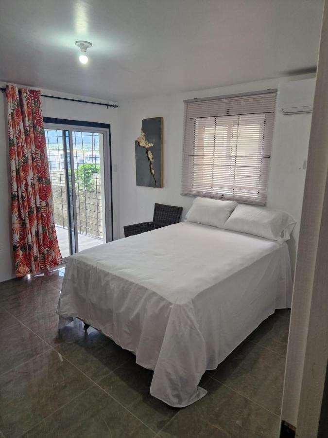 Hotel Amharic Kingston Exterior foto
